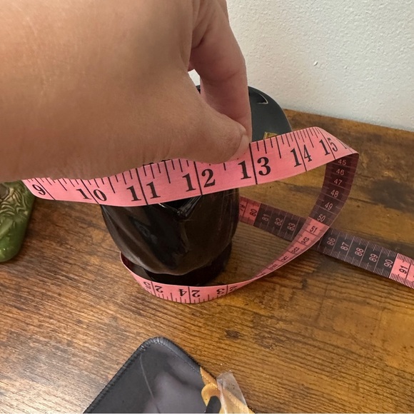 Unique Art Nouveau Glossy Black Open Flower Petal Pottery Vase Planter USA 827 - Picture 4 of 4